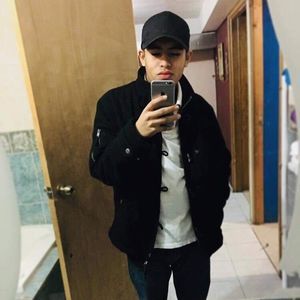 Meet your Posher, Estrada